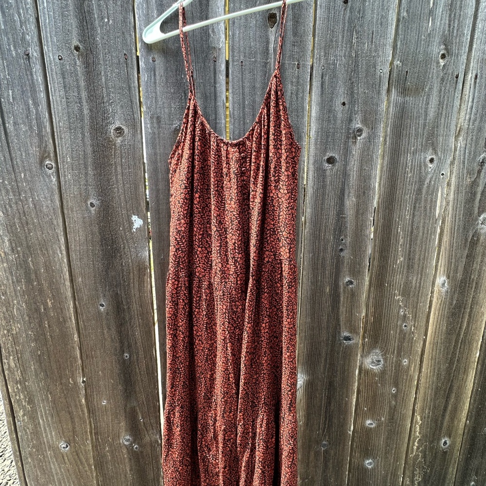 Women's Spaghetti Strap Maxi Dress - Red